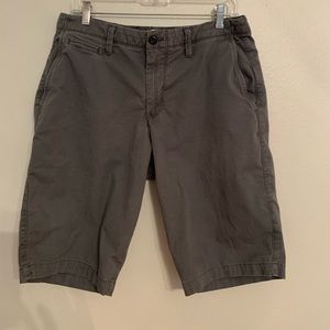 GAP khaki shorts